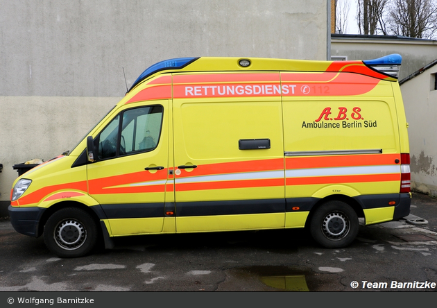 Ambulance Berlin Süd - RTW - Arnold 201