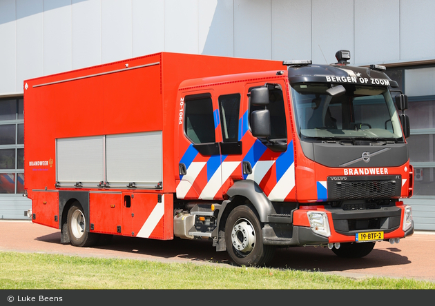 Bergen op Zoom - Brandweer - SW - 20-1064