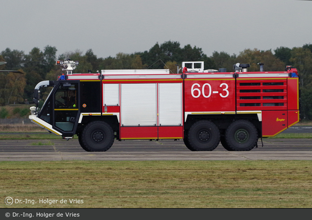 Celle - Feuerwehr - FlKfz Mittel, Flugplatz (60/3)