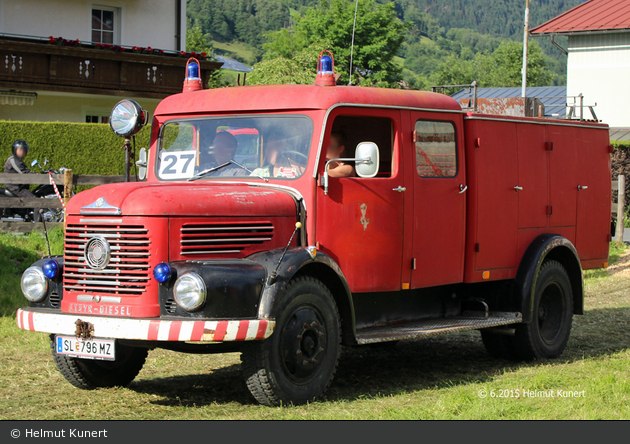 Berndorf-Stadt - FF - TLF 2000 (a.D.)