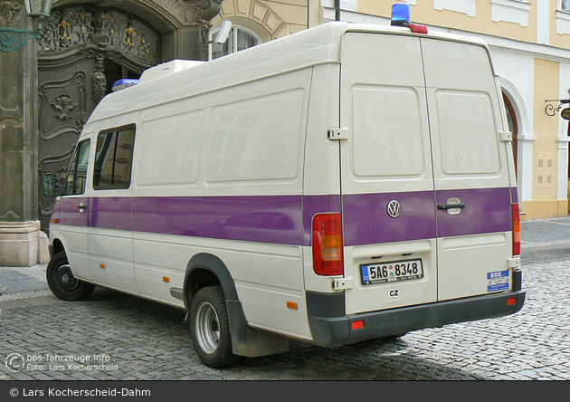 VW LT46 - Gefangenentransporter - 5A6 8348