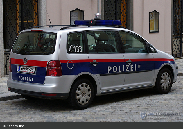 BP-40720 - Volkswagen Touran I GP - FuStW