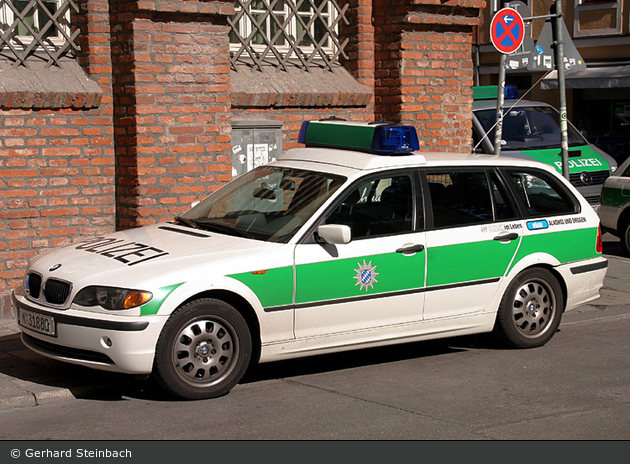 M-31880 - BMW 3er Touring - FuStW - München