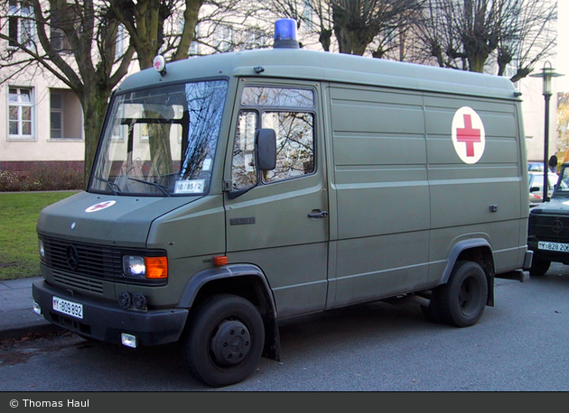 Kiel - Sanitätsdienst - KrKw (a.D.)