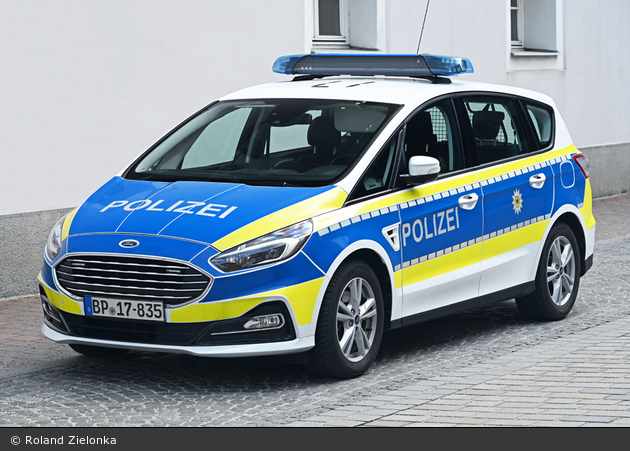 BP17-835 - Ford S-Max - FuStW