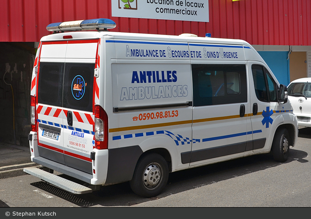 Bouillante - Antilles Ambulances - RTW - ASSU
