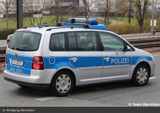 B-30573 - VW Touran 1.9 TDI - FuStW