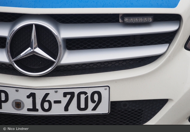 BP16-709 - MB B 220 CDI - FuStW