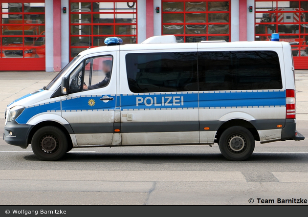 B-7697 - MB Sprinter - GruKW A