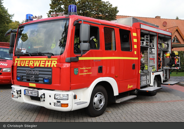 Florian Leer 12/45-05