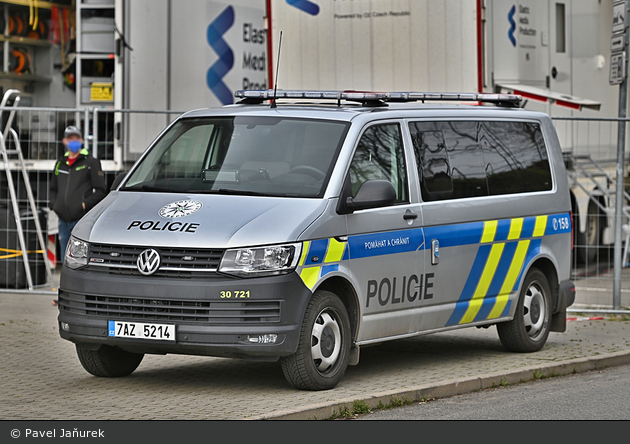 Praha - Policie - 7AZ 5214 - FüKw