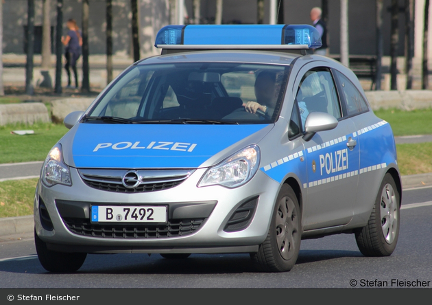 B-7492 - Opel Corsa D - FuStW