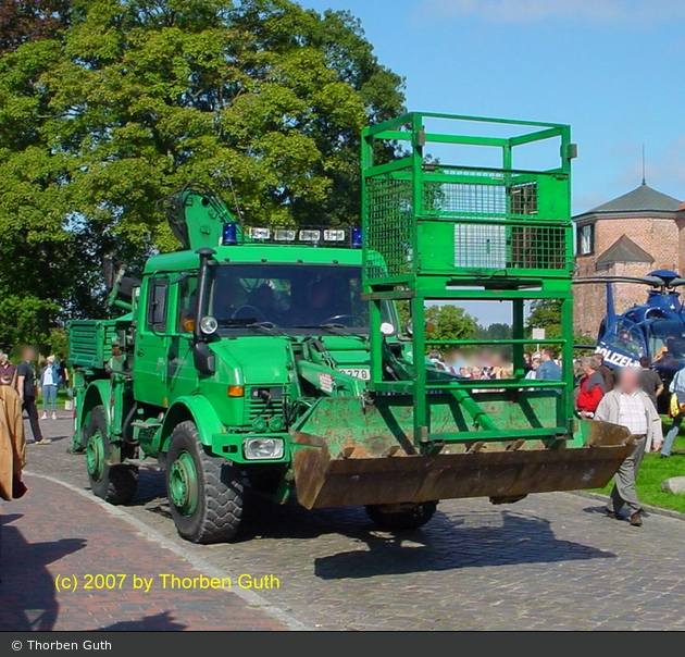 OH-3370 - MB Unimog - ZumiLa