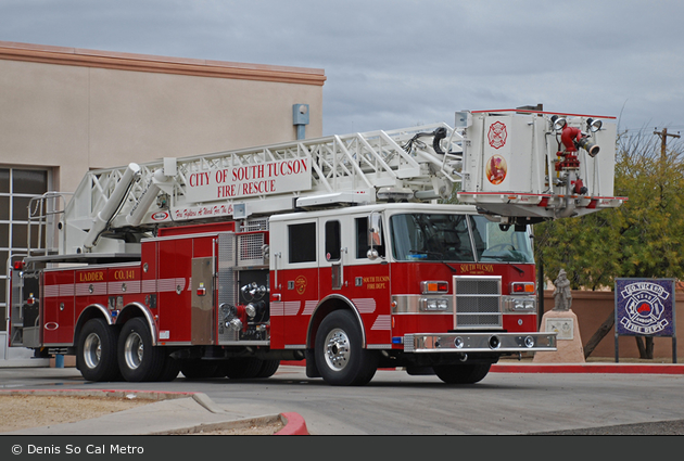 South Tucson - FD - Ladder 141