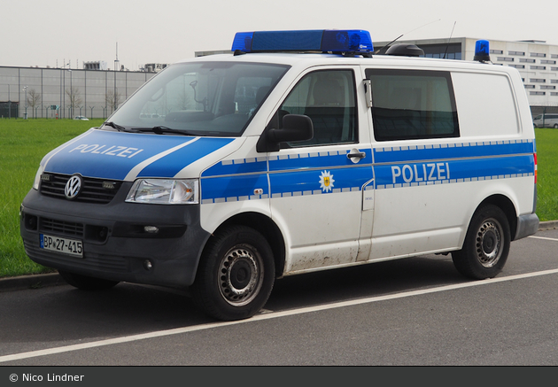 BP27-415 - VW T5 - DHuFüKw