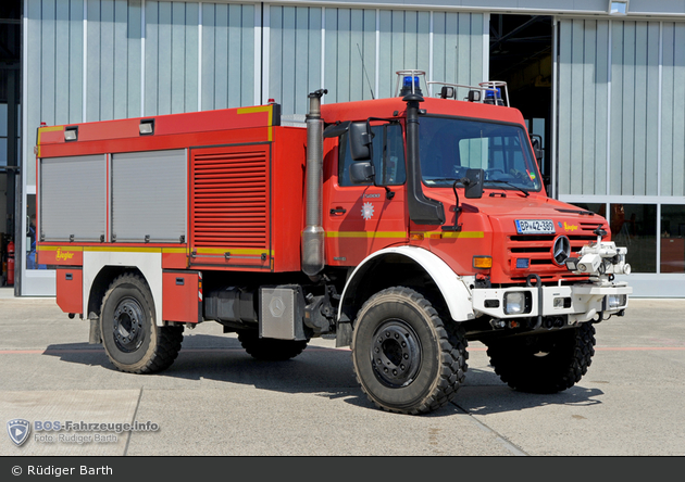 BP42-389 - MB Unimog U 5000 - FLF
