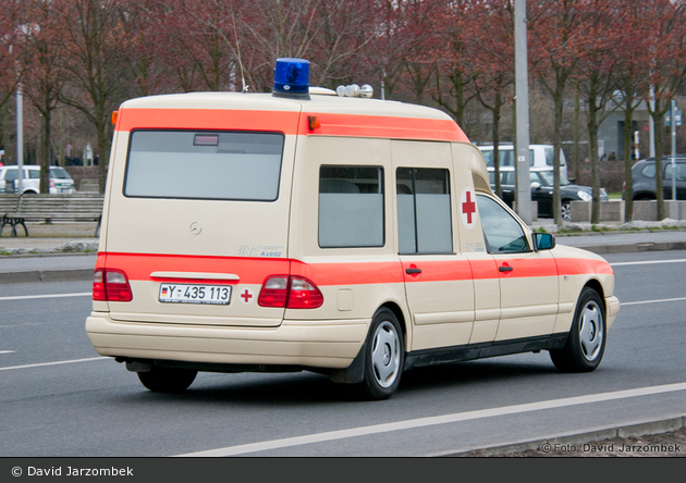 Berlin - Sanitätsdienst - BAT - Y-432 113