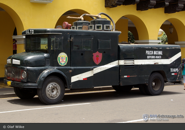 Lima - Policía Nacional - WaWe