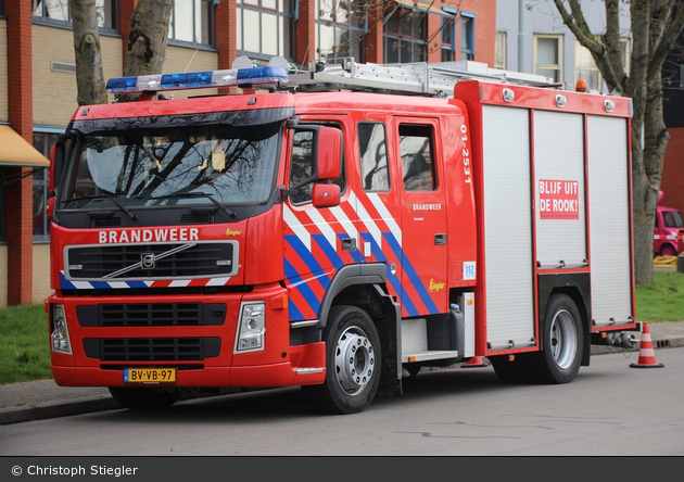 Veendam - Brandweer - HLF - 01-2531