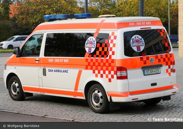 DAH Ambulanz GmbH - KTW (B-AH 425)