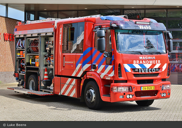 Doetinchem - Brandweer - HLF - 06-8633 (a.D.)