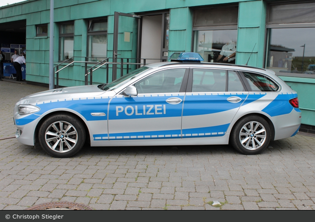 HH-7083 - BMW 520d touring - FuStW