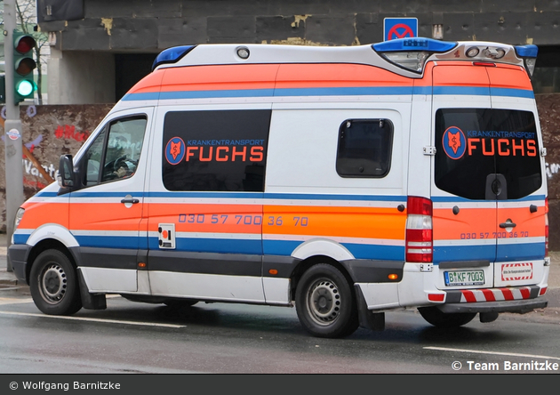 Krankentransport Fuchs - KTW (B-KF 7003)