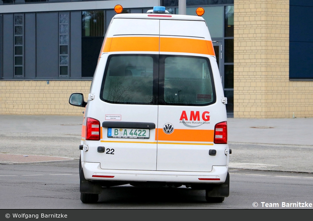 Krankentransport AMG - KTW 22 (B-A 4422)