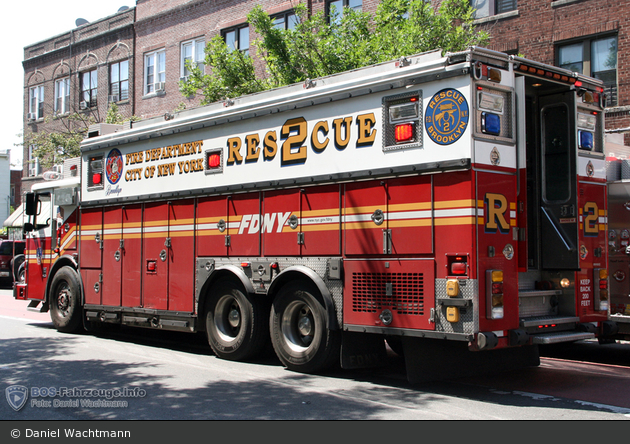 FDNY - Brooklyn - Rescue 2 - RW