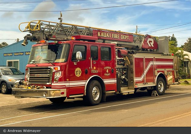 Koloa - Kaua'i Fire Department - Ladder 004