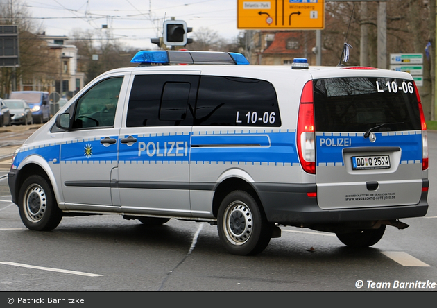 DD-Q 2594 - MB Vito - FuStW