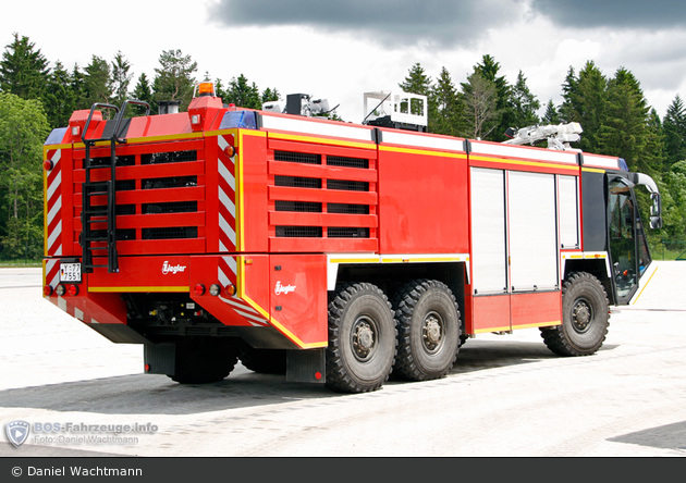 Stetten am kalten Markt - Feuerwehr - FlKfz Mittel, Flugplatz
