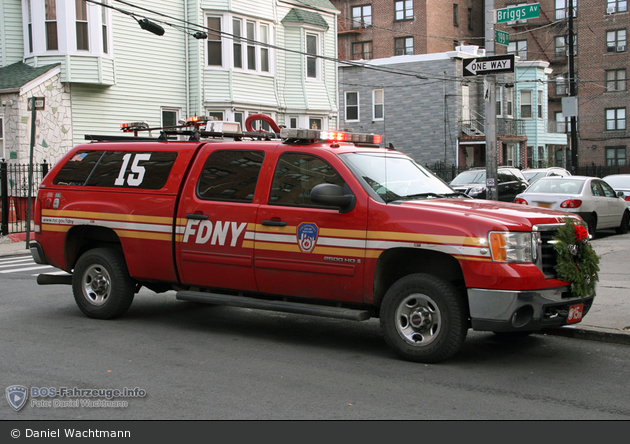 FDNY - Bronx - Battalion 15 - ELW
