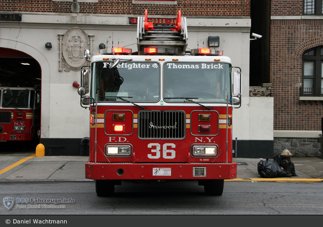 FDNY - Manhattan - Ladder 036 - DL