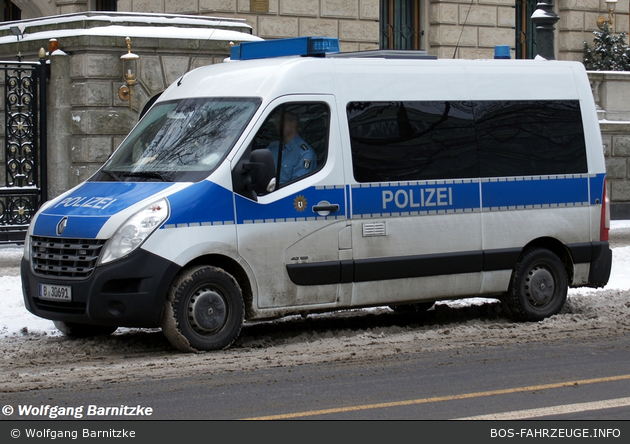 B-30691 - Renault Master - GruKW