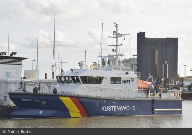 Zollboot Nesserland - Emden