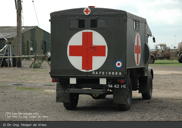 Twinwood - RAF - Ambulance (a.D.)