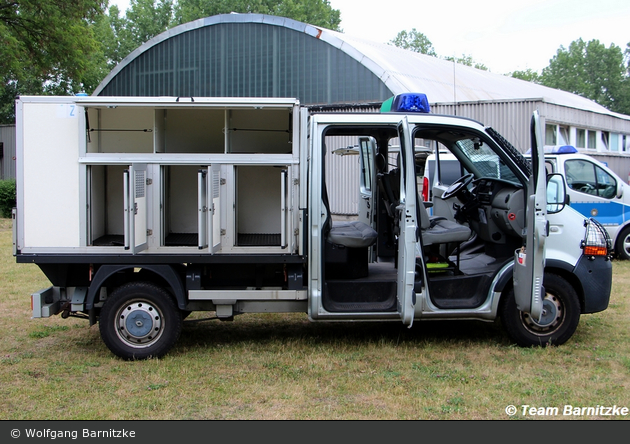 B-31131 - Renault Master - DHuFüKw