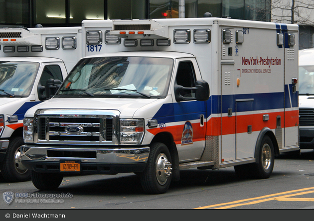 NYC - Manhattan - NewYork-Presbyterian EMS - ALS-Ambulance 1817 - RTW