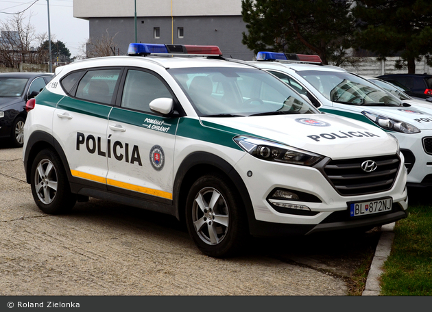 Bratislava - Polícia - Pohotovostná motorizovaná jednotka - FuStW
