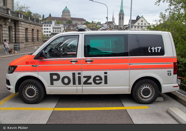 Zürich - StaPo - Patrouillenwagen - GRA 13