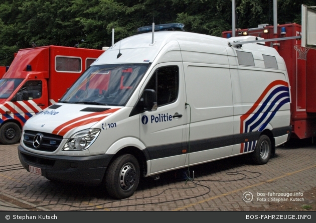 Antwerpen - Federale Politie - Interventiekorps - BatKw - S03