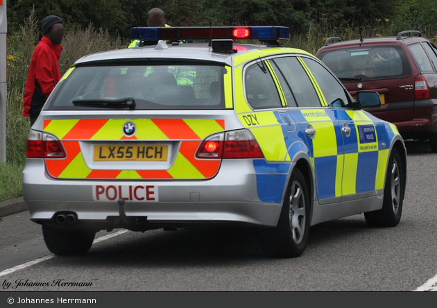 London - Metropolitan Police Service - Road Policing Unit - FuStW - DZY