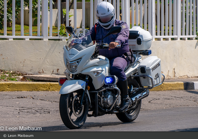 Varadero - Policía Nacional Revolucionaria de Cuba - KRad - 452