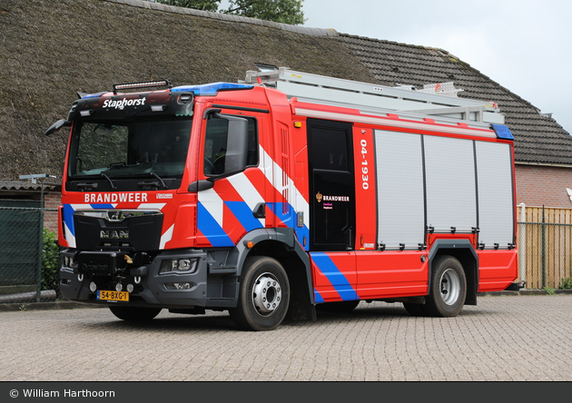 Staphorst - Brandweer - HLF - 04-1930