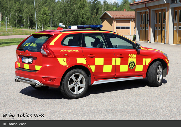 Bollnäs - Räddningstjänsten Södra Hälsingland - Ledningsbil - 2 26-5080