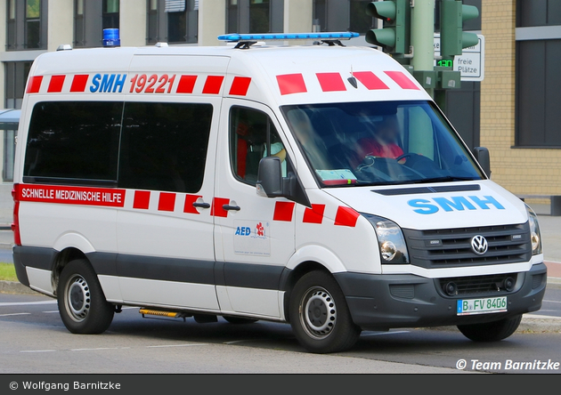 Krankentransport SMH - KTW (B-FV 8406)