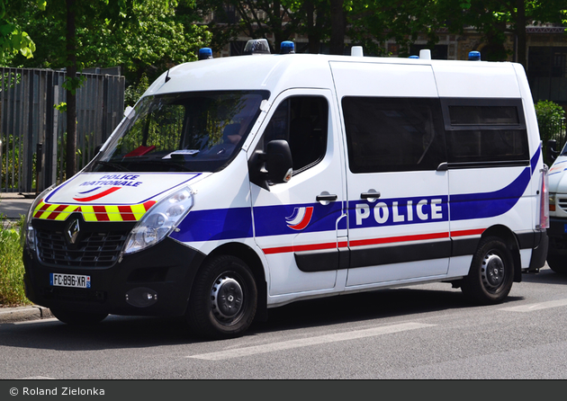 Paris - Police Nationale - D.O.P.C. - HGruKw