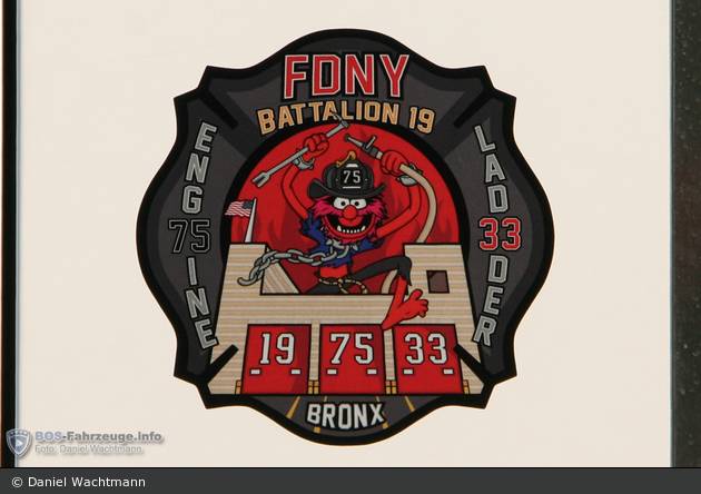 FDNY - Bronx - Engine 075 - TLF