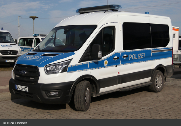 BP24-617 - Ford Transit - HGruKw